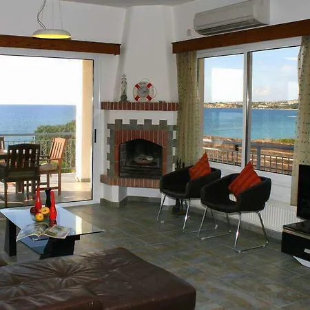 Blue Coral Hotel 3*
