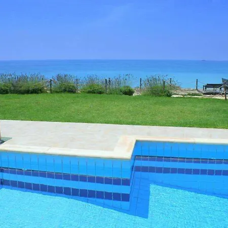 Blue Coral 3*