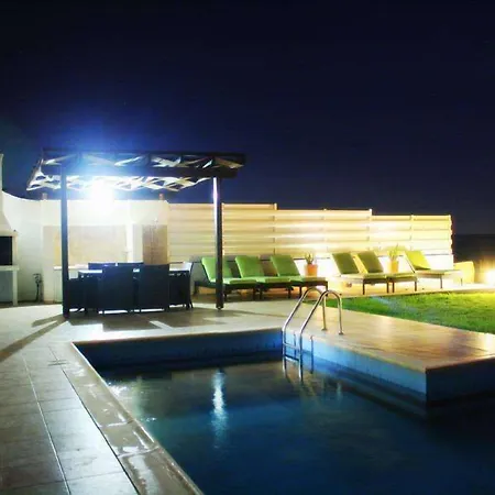 Hotel Blue Coral Pafos