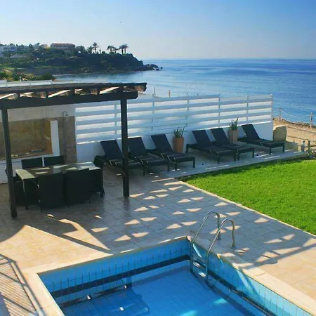 Blue Coral Hotel Pafos