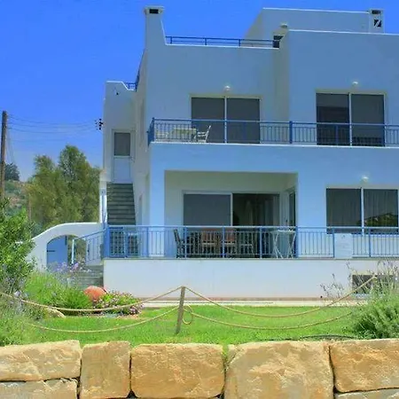 Blue Coral بافوس