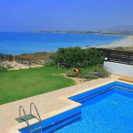 فندق Blue Coral بافوس
